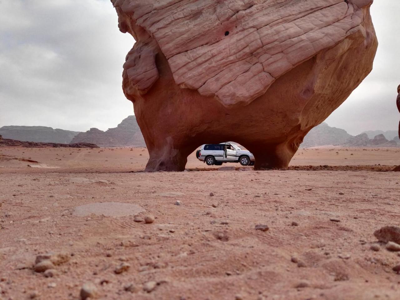 Hotel Rainbow Camp Wadi Rum Exterior foto