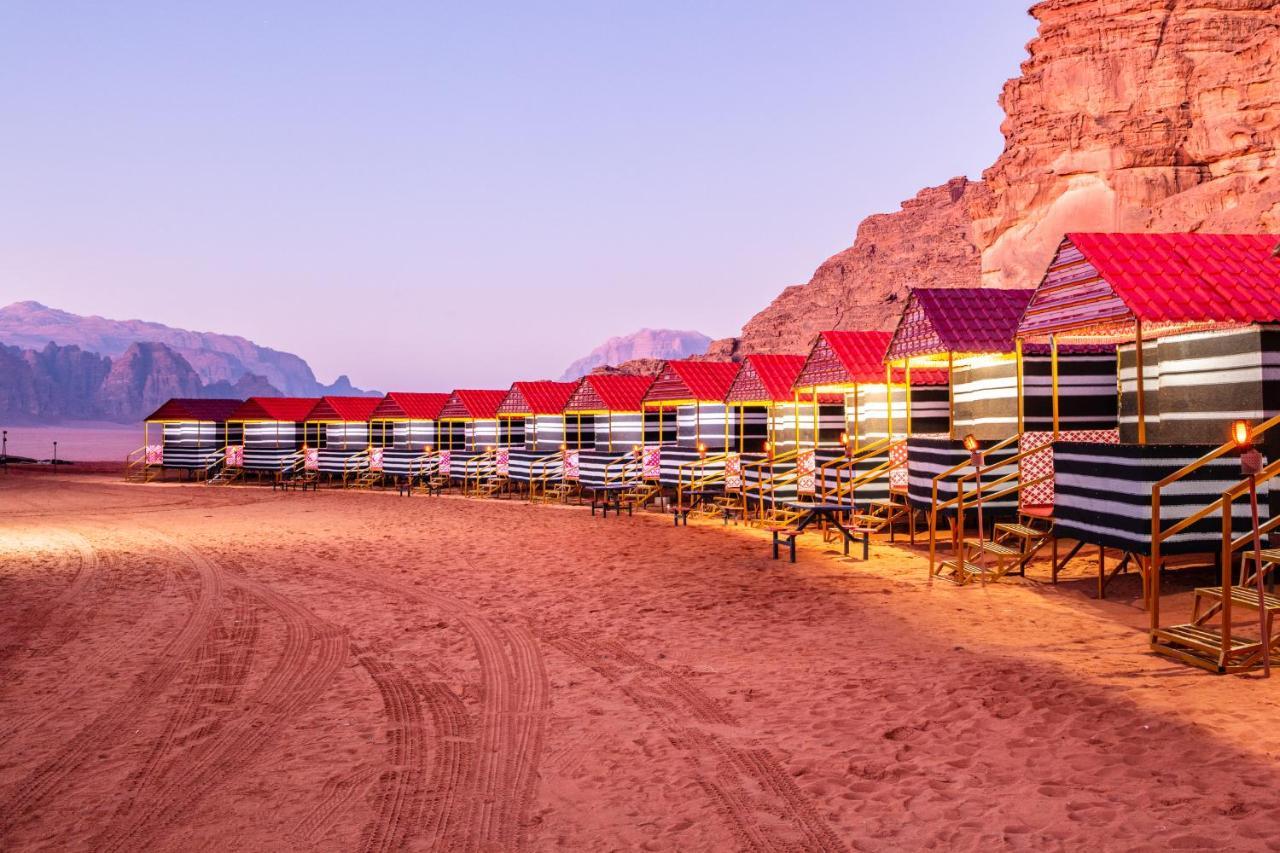 Hotel Rainbow Camp Wadi Rum Exterior foto