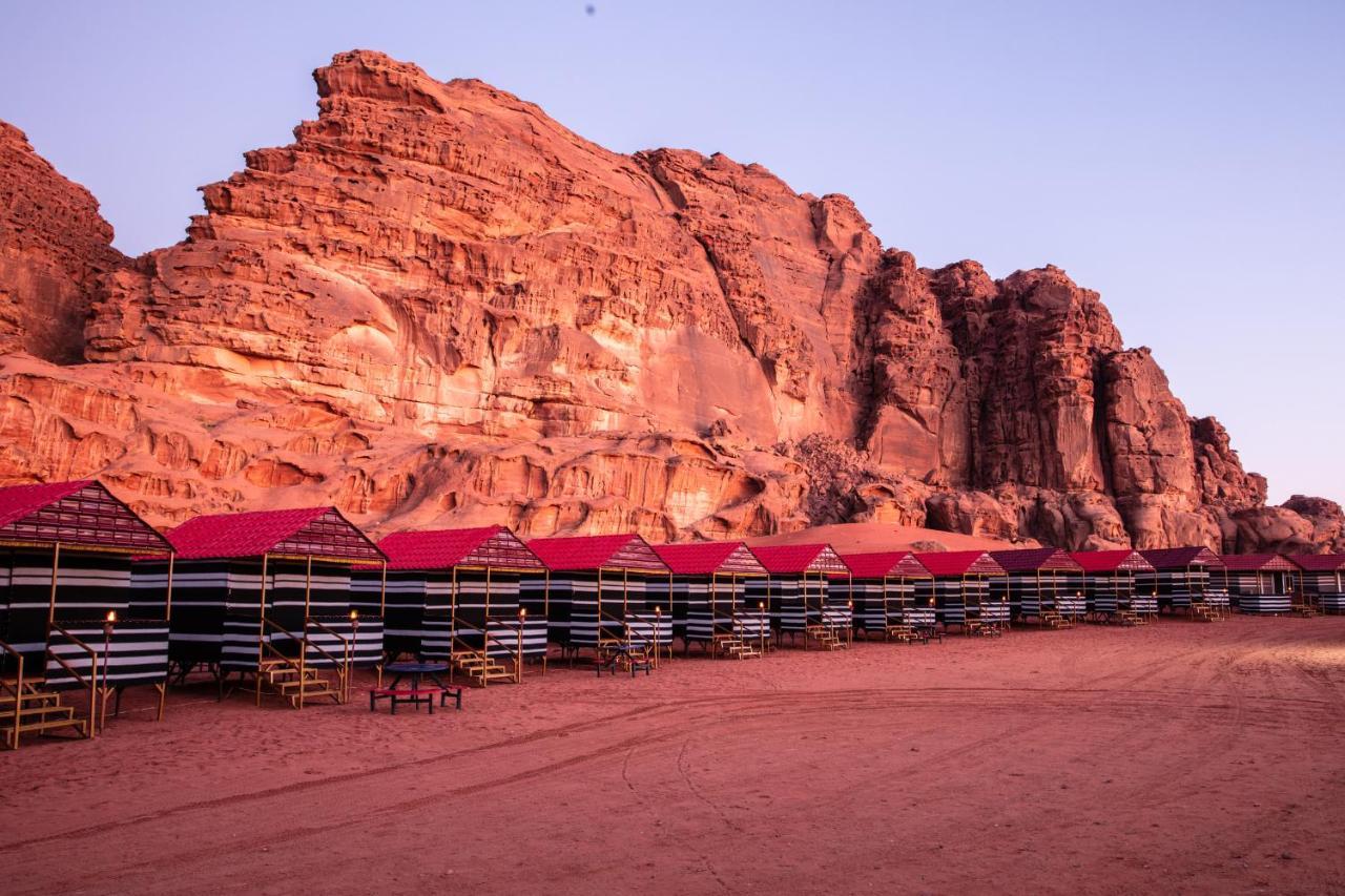 Hotel Rainbow Camp Wadi Rum Exterior foto